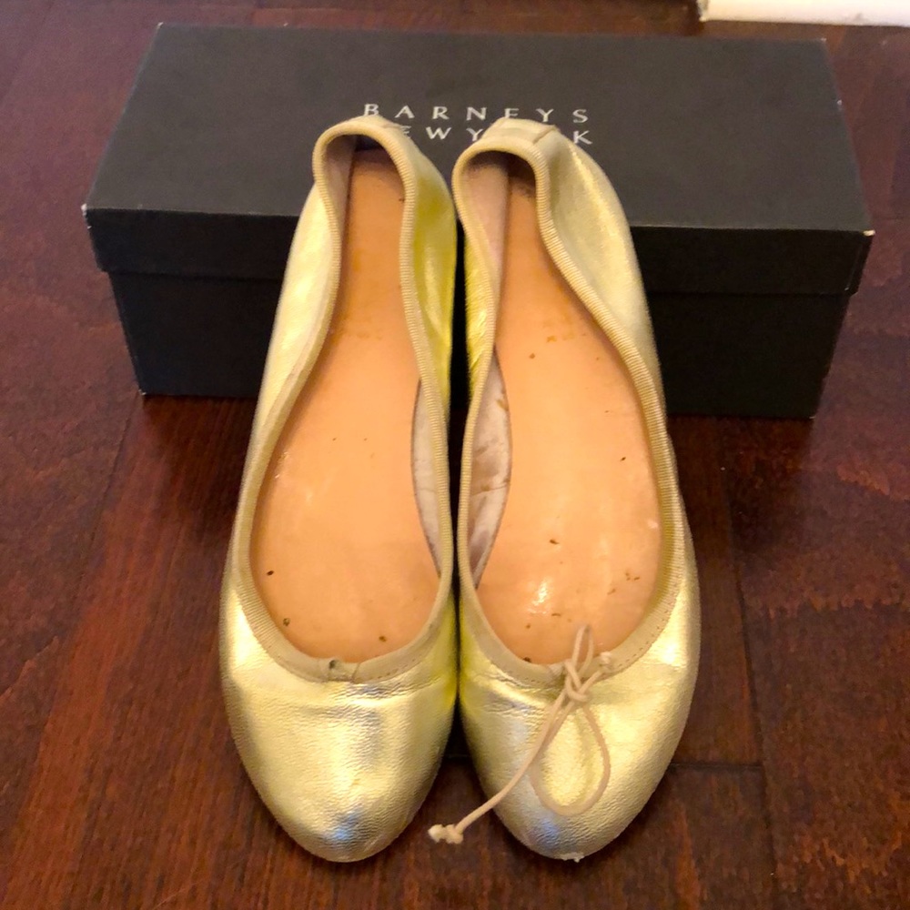 Barney’s New York gold flats